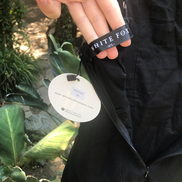 ❗️SOLD❗️One shoulder black mini dress - Picture 5 of 7